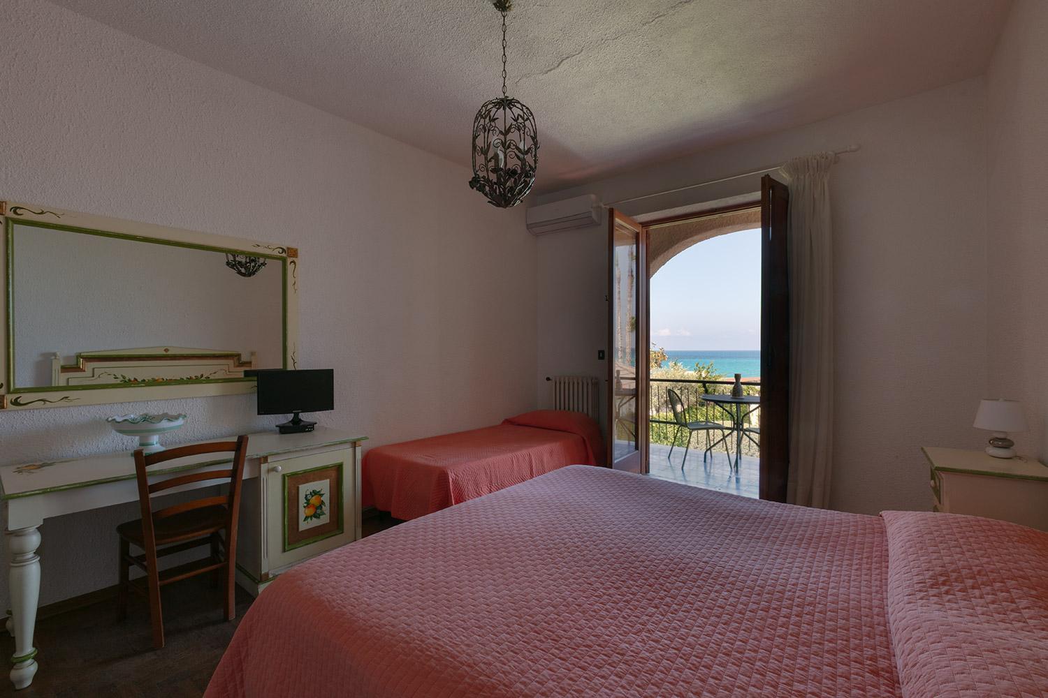 Bed and breakfast Giada 4*